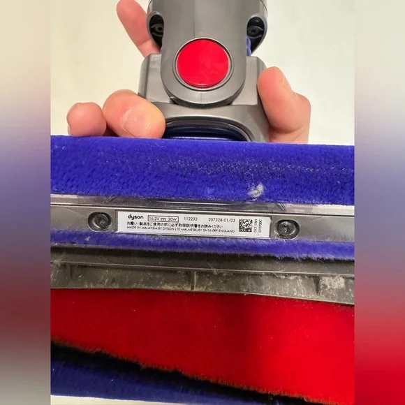 Dyson Vacuum Attachments Bundle – 6 Tools - Picture 4 of 4